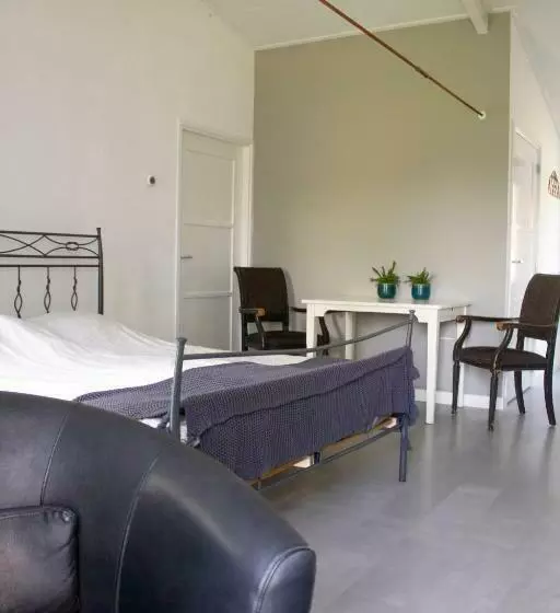 Huisje En B&b Green Cottage