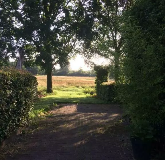 Huisje En B&b Green Cottage