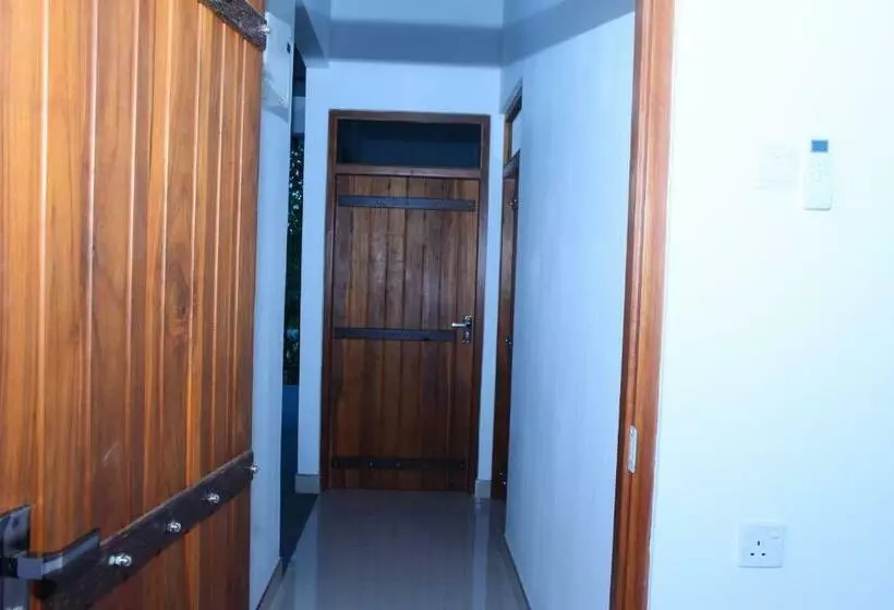 Majatalo Kuma Safari Lodge