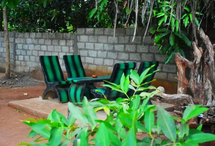 Majatalo Kuma Safari Lodge