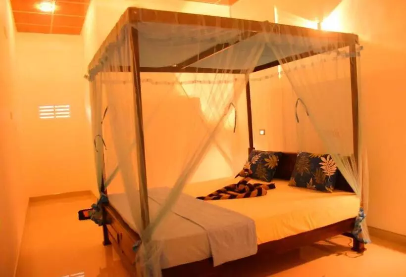 Majatalo Kuma Safari Lodge