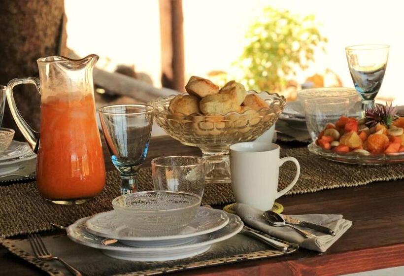 펜션 Ngalali Retreat