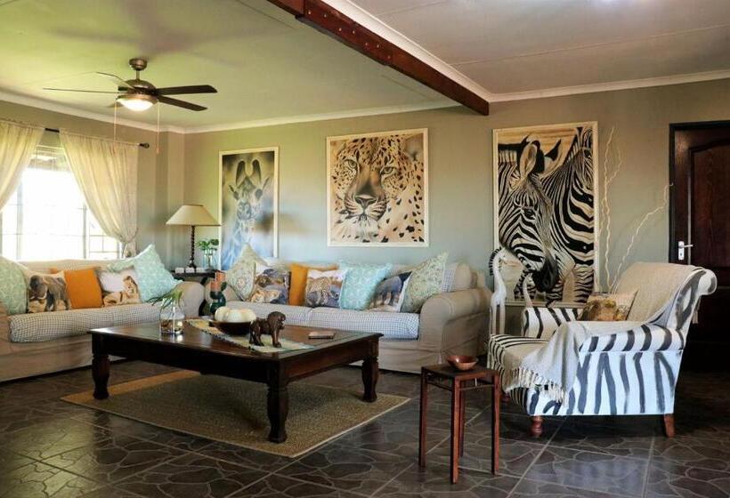 펜션 Ngalali Retreat