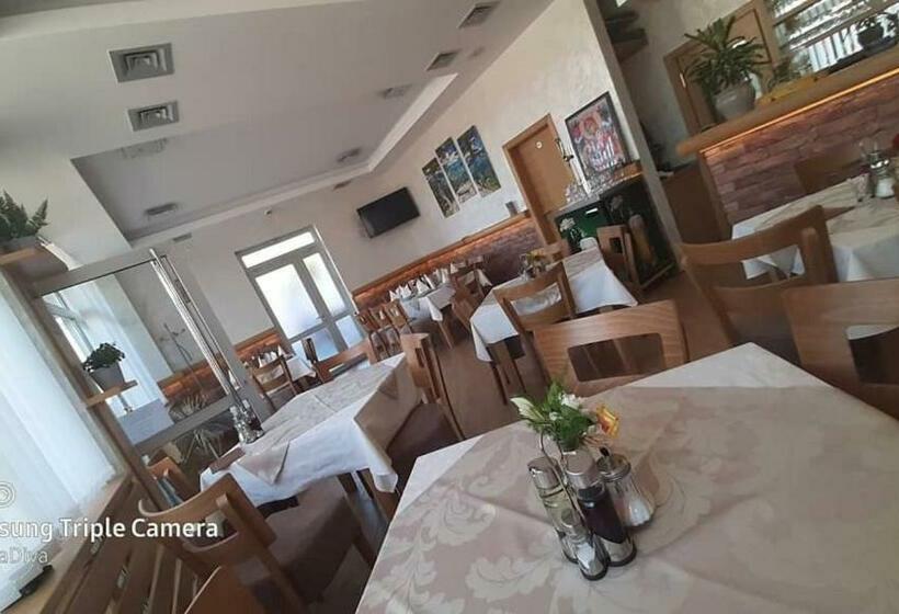 پانسیون Prenoćište I Restoran Ihthis