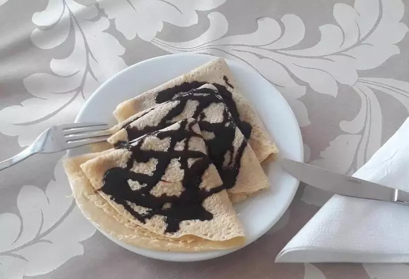ペンション Prenoćište I Restoran Ihthis