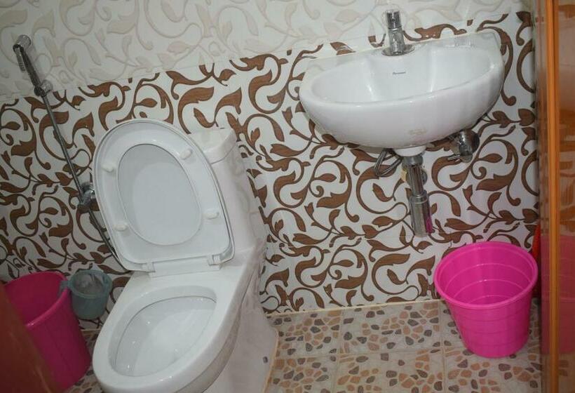 Pension Royal Coorg Guest House