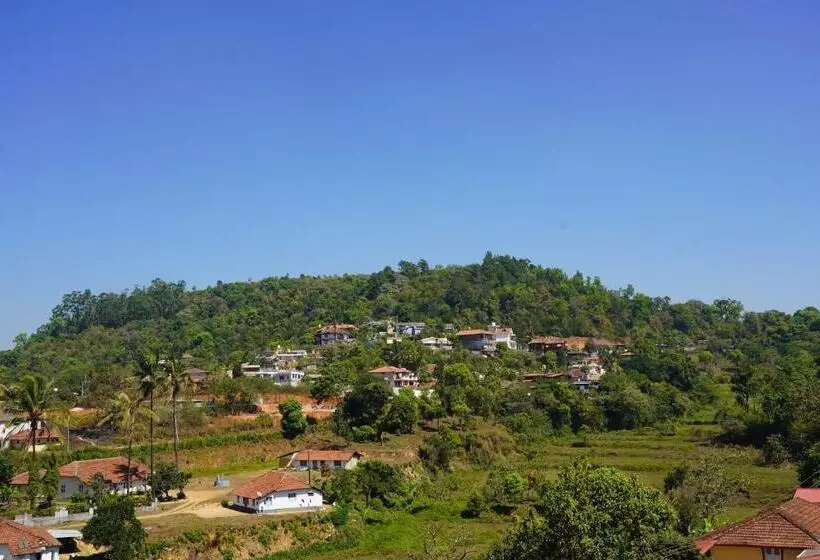 پانسیون Royal Coorg Guest House