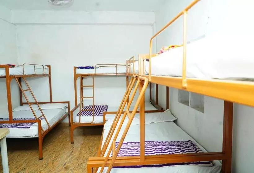 پانسیون Royal Coorg Guest House