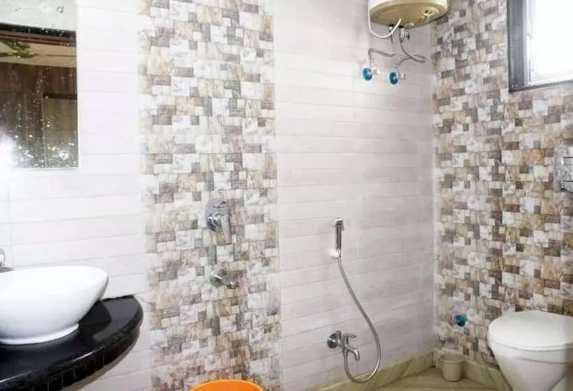 Pensione Sikaria Homes