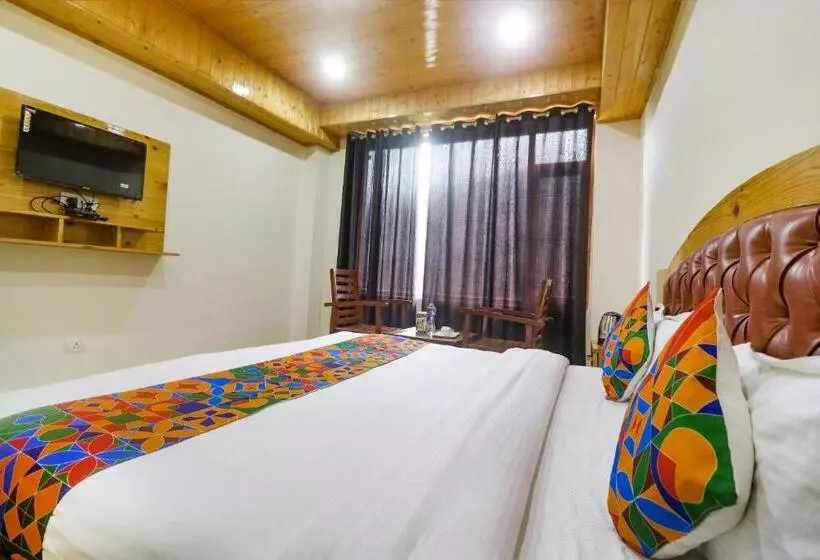 Fabhotel Castle Rock