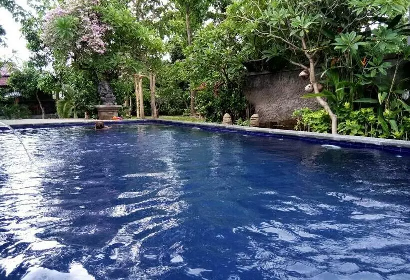 پانسیون Van Karning Bungalow