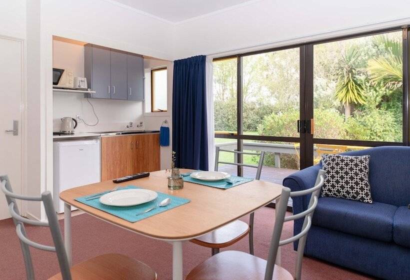 בית מלון כפרי Aotearoa Lodge