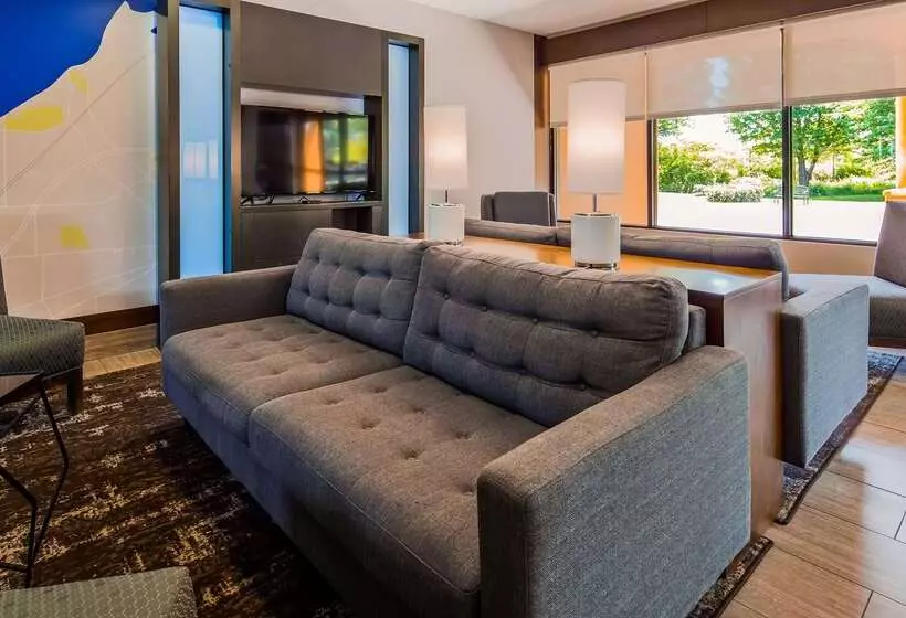 Hotelli Best Western Dunkirk & Fredonia Inn