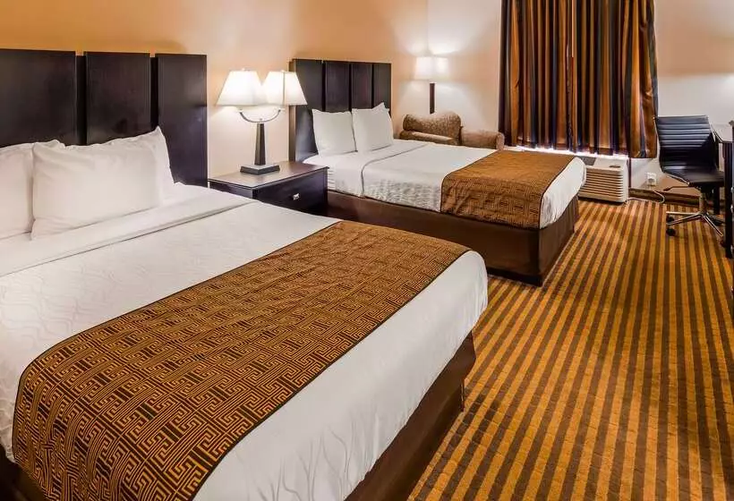 Hotelli Best Western Dunkirk & Fredonia Inn