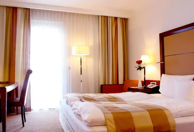 هتل Best Western Premier Montenegro