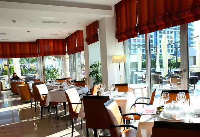 هتل Best Western Premier Montenegro