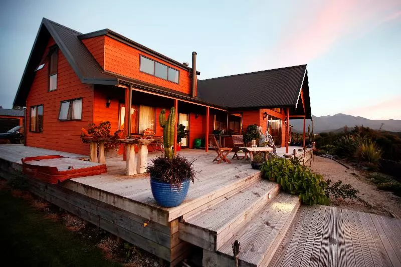 Отель Birds Ferry Lodge