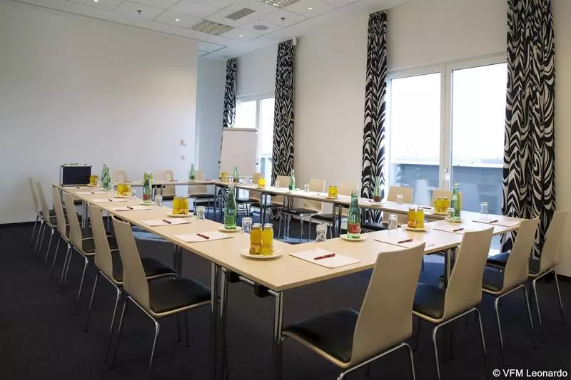 酒店 Pannonia Tower