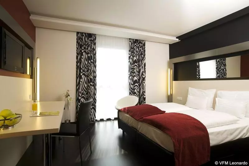 酒店 Pannonia Tower