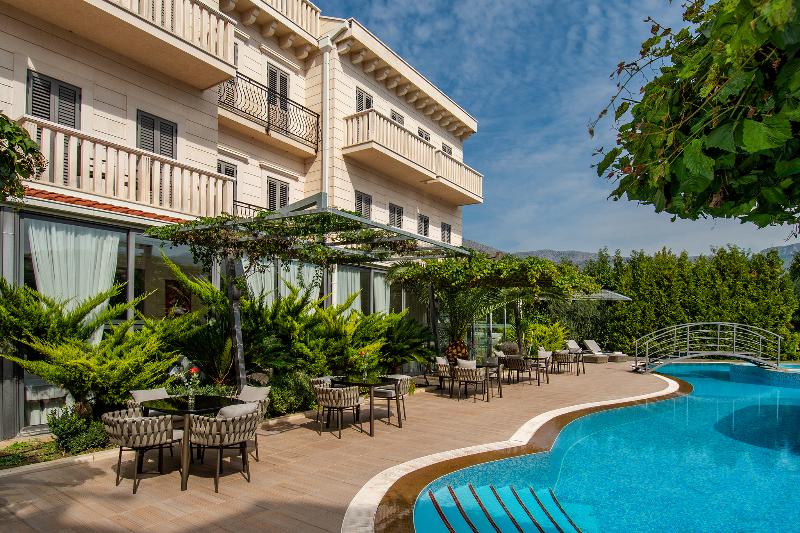 בית מלון כפרי President Solin