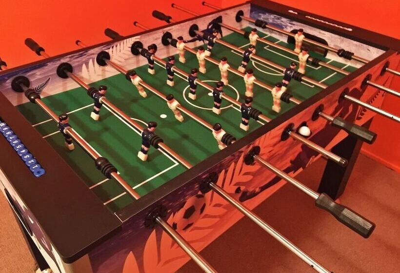 Отель Pukaki Holiday Apartments