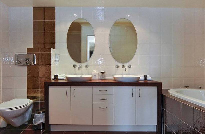 Отель Pukaki Holiday Apartments