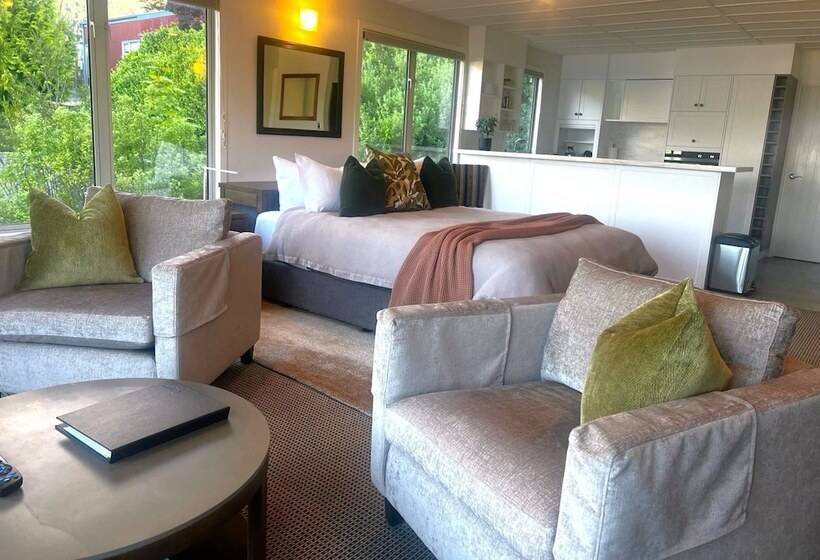 בית מלון כפרי Queenstown House Bed & Breakfast And Apartments