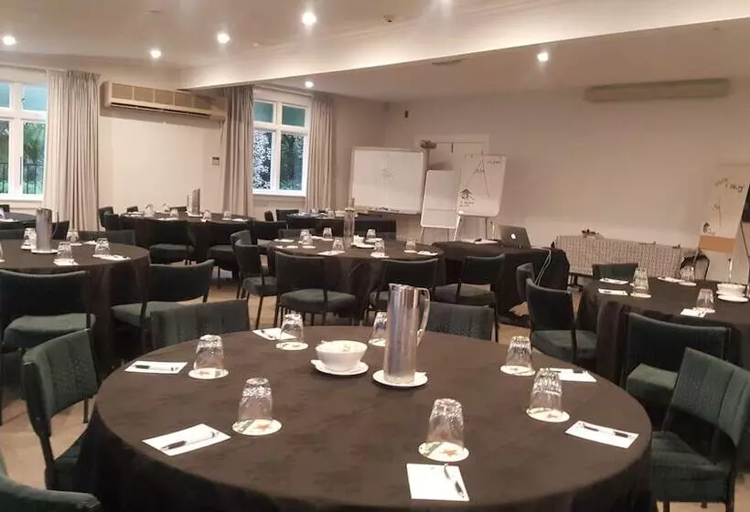 هتل The Portage Resort