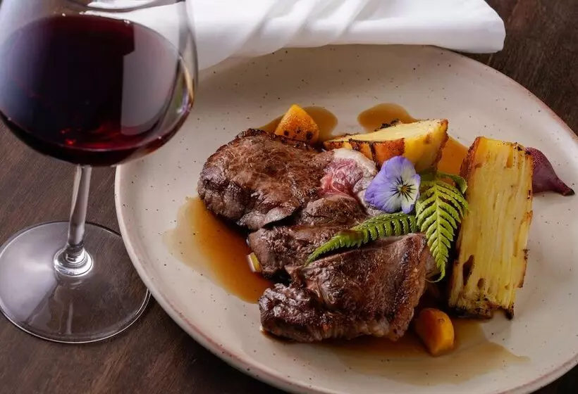 هتل The Portage Resort