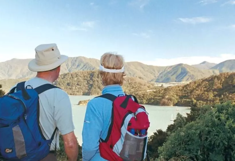 هتل The Portage Resort