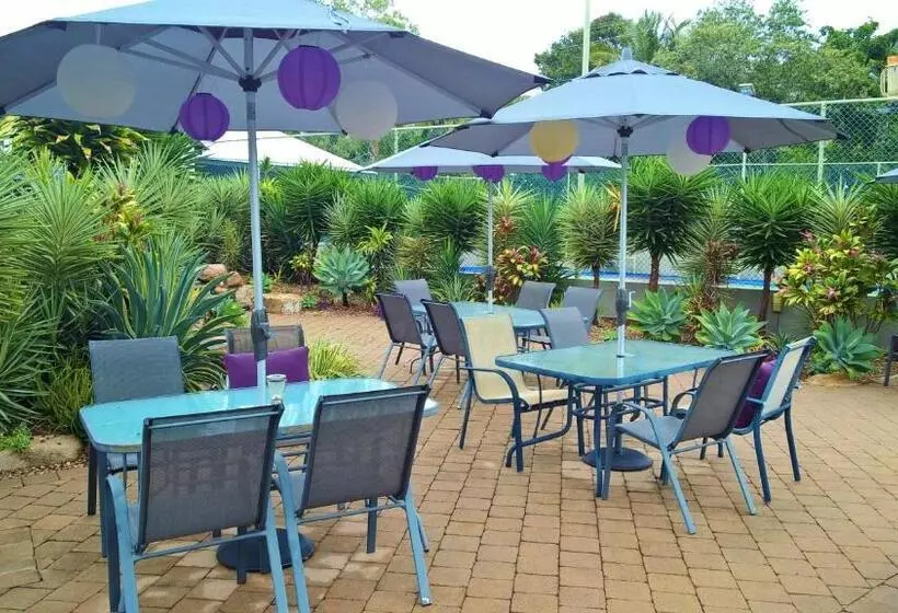 Island Leisure Resort