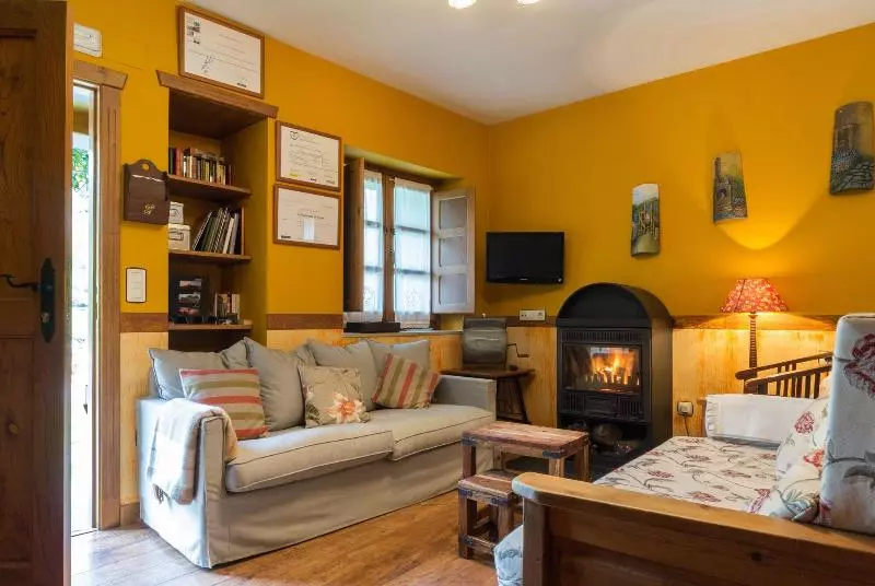 Habitaciones Pumarada 2