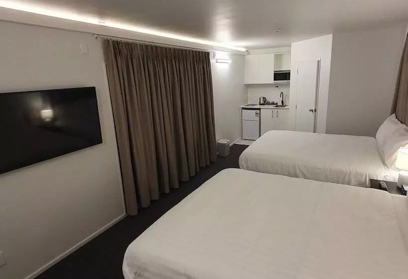 Motel The Haven Newmarket Suites