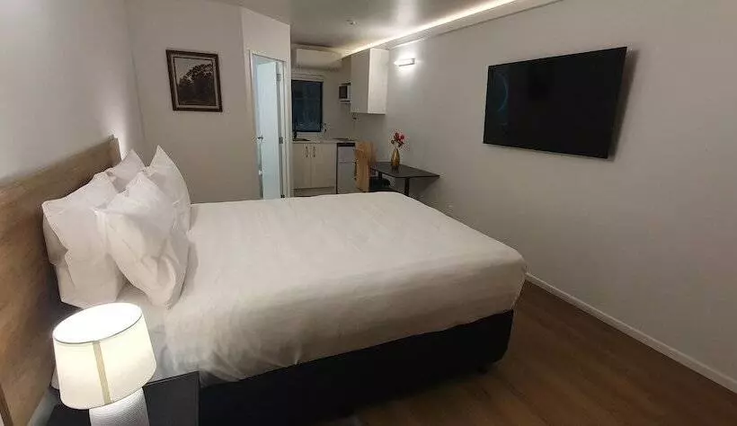 Motel The Haven Newmarket Suites