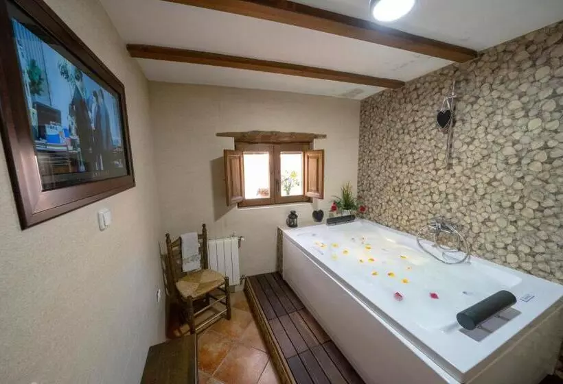 Reul Alto Cortijos Rurales