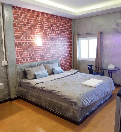 فندق صغير โรงแรมโทนี่วิลเลจtony