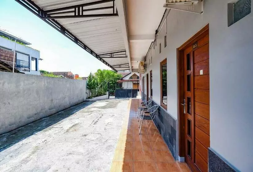 Hotelli Orchid House By Oyo Rooms
