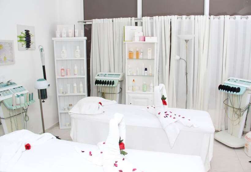 Kitewind Apartahotel Cabarete