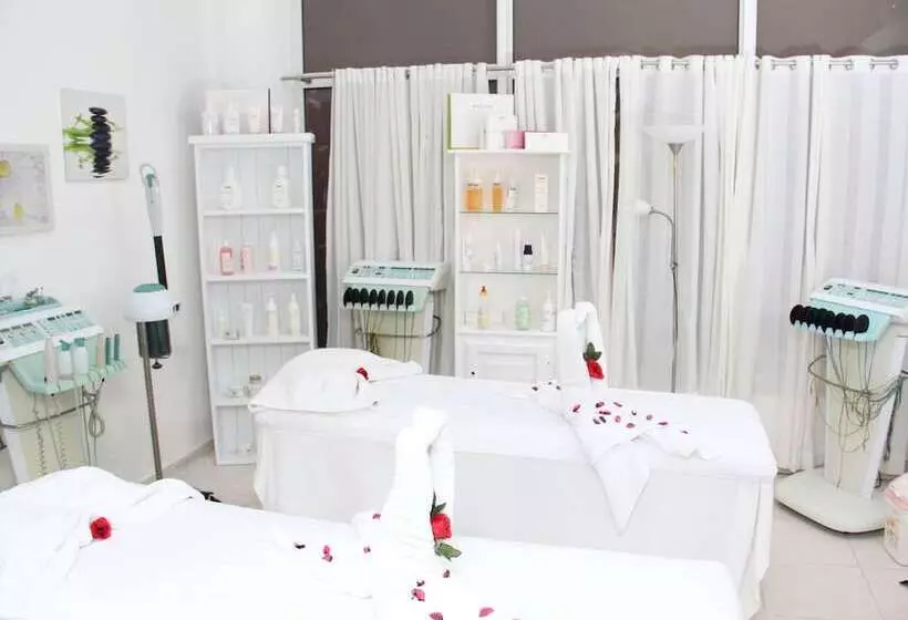 Kitewind Apartahotel Cabarete