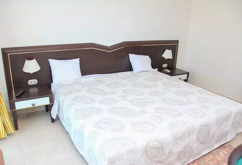 Kitewind Apartahotel Cabarete