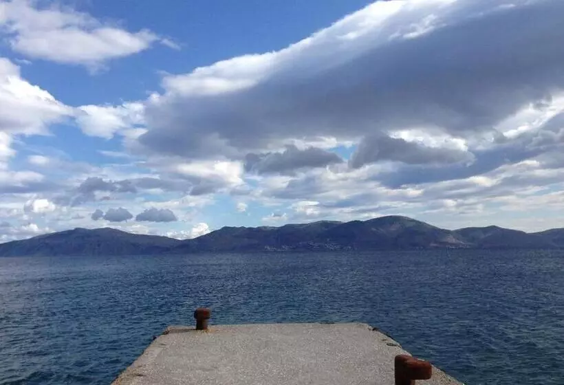 Majatalo Gaia Hydras