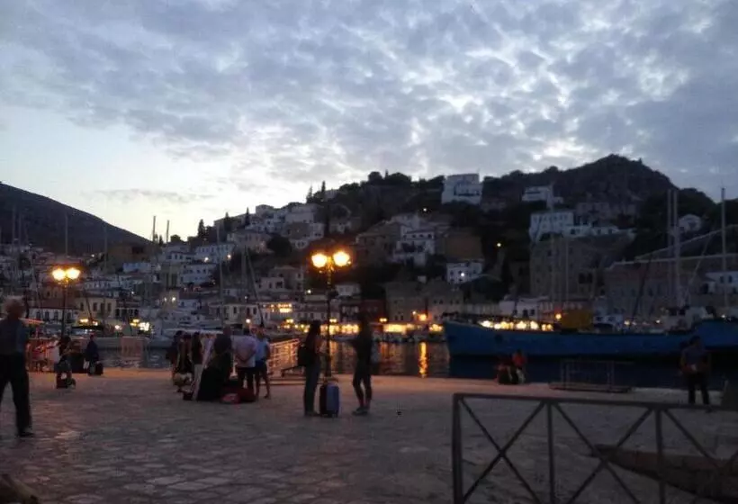 Majatalo Gaia Hydras