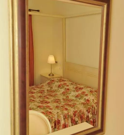 Majatalo Gaia Hydras