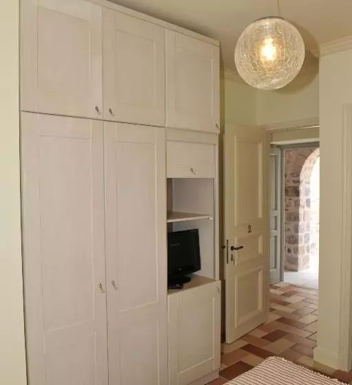 Majatalo Gaia Hydras