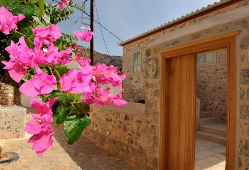 Majatalo Gaia Hydras