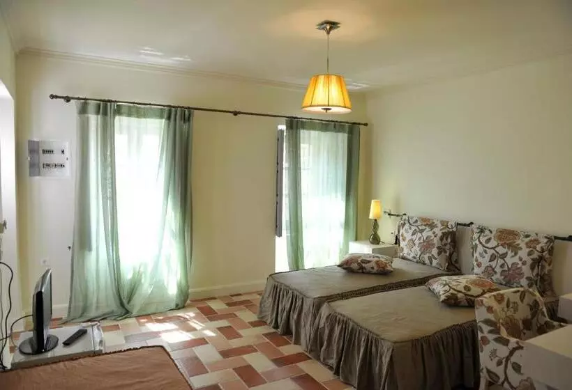 Majatalo Gaia Hydras