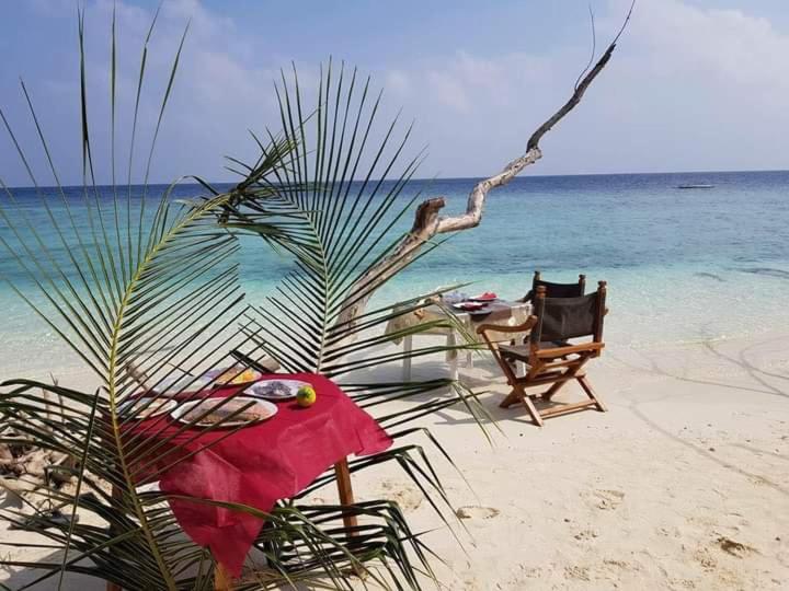پانسیون Himandhoo Travel & Stays