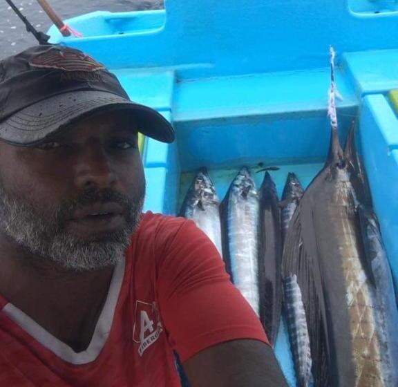 پانسیون Himandhoo Travel & Stays