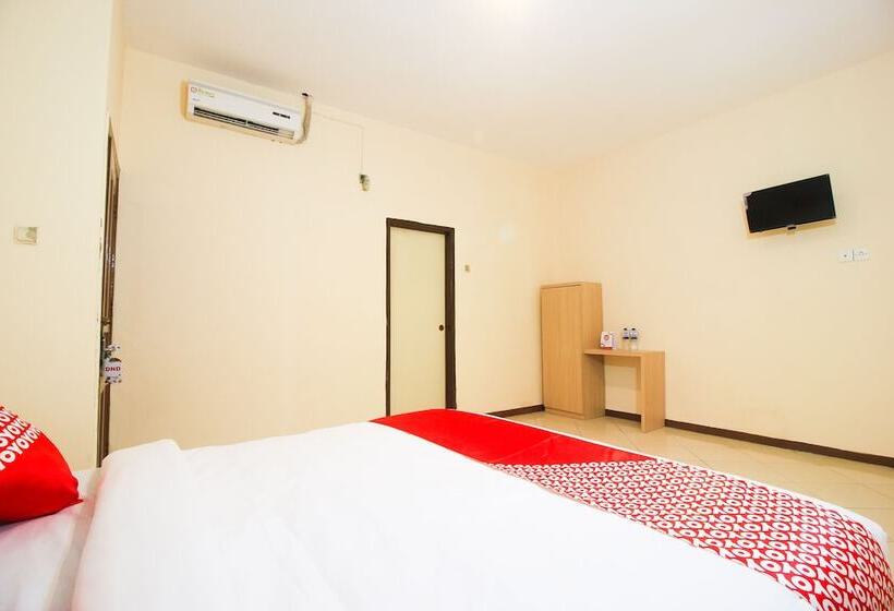 Общежитие Intan By Oyo