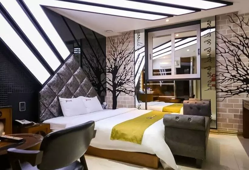 Donghae Luxury Java Self Check In Motel